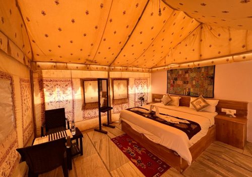 Deluxe Family Tents (5)